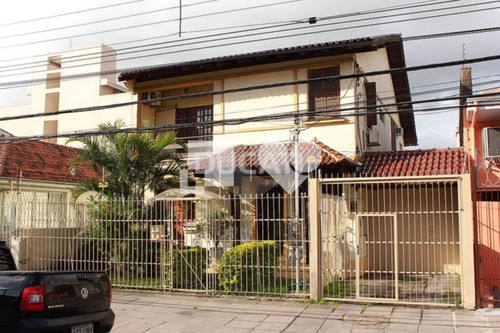 Imagem 1 de 19 de Casa Com 5 Quartos, 1 Suíte, Sacada, Piscina, Estuda Permuta, Menino Deus - Reo419465