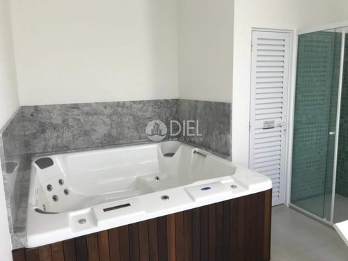 Apartamento Com 3 Suítes Na Meia Praia - 2572