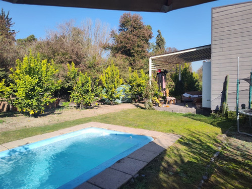Casa En Arriendo De 3 Dorm. En Colina
