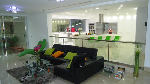 Imagen 9 de 14 de Mariaestela Boada Vende Villa En Las Lecheria 19-6458