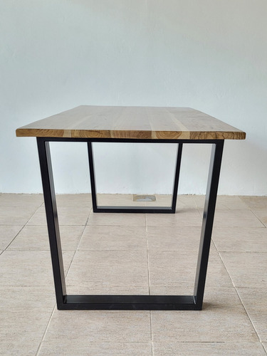 Imagen 6 de 8 de Mesa Industrial De Comedor Madera Dura Maciza Modelo Vini