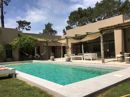 Imagen 9 de 9 de Venta Venta Hermosa Casa 3 Dormitorio En Exclusivo Country Laguna Blanca