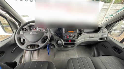 Imagen 10 de 12 de Iveco Daily 2020 3.0 Chasis Cs 136cv 35c14 3750