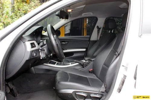 BMW Serie 318i E90 Mt 2010