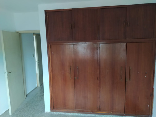 Alto Alberdi Vendo Casa 2 Dormit, 2 Baños, Cochera Y Patio + Depto 1 Dormit, C/terraza.