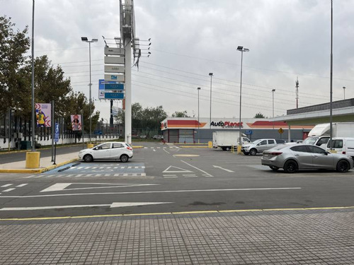 10 Locales Comerciales Open Tobalaba (con Grecia)