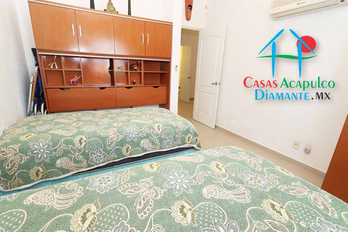 Cad Diamante Lakes Rubí 322. Terraza Con Sombra Y Vista A Las Áreas Comunes