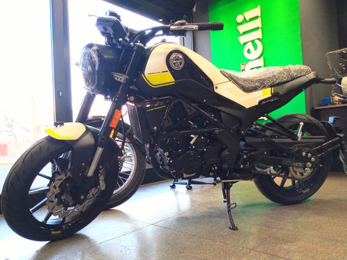 Imagen 2 de 5 de Benelli Leoncino 250 Abs 0km 2023 Frontera Center Jujuy