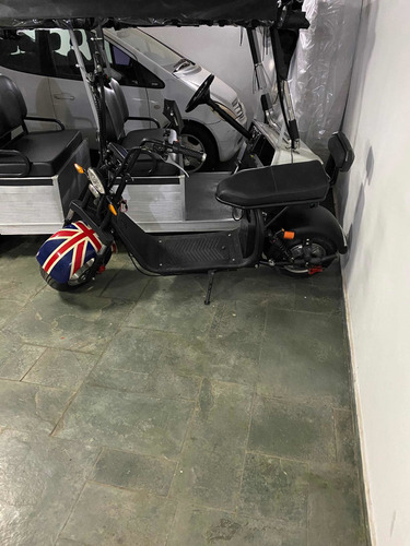 Imagem 6 de 9 de Scooter Eletrica