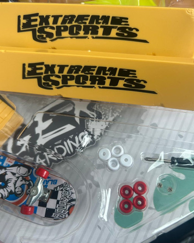 Skate Park Fingerboard Set Mini Juego Para Dedos 2 Patineta