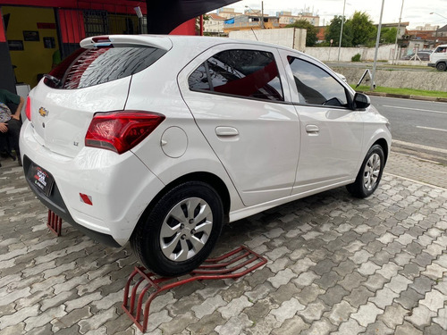 Imagem 4 de 13 de Gm Onix Lt 1.0 2018 1 Parcela Ipva Grátis