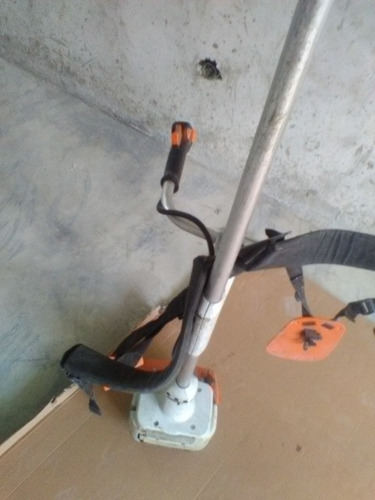 Imagen 3 de 5 de Desmalezadora Fs 290 Estil