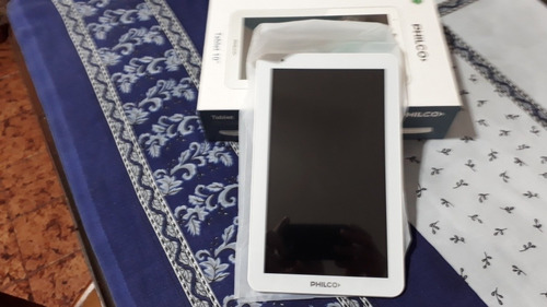 Tablet 10 Pulgadas Philips Tp10a3 En Caja Nueva