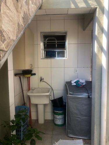 Imagem 7 de 15 de Sobrado A Venda Com 02 Dormitórios + Edícula Nos Fundos!!! Em Mongaguá