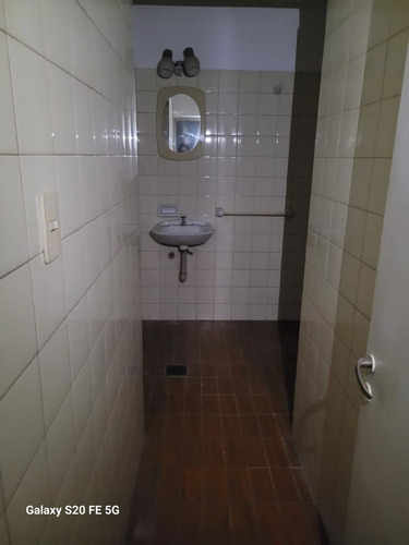 Oficina Alquiler 110 M2 Con Privados Armados Centro