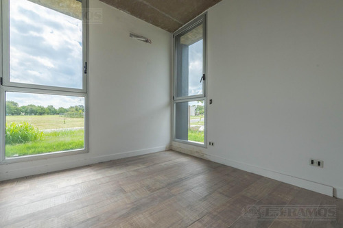 Casa En San Sebastián Área 2 Mb