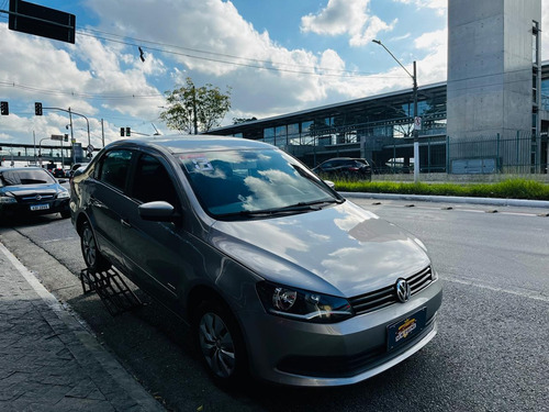 Volkswagen Voyage 1.6 Vht Total Flex 4p