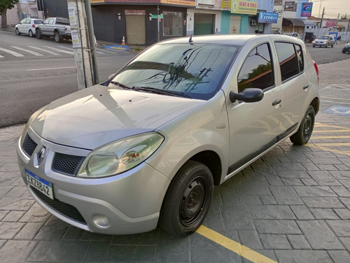 Renault Sandero 1.0 16v Expression Hi-flex 5p