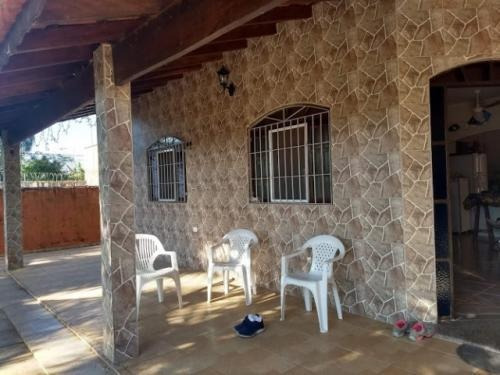 Imagem 2 de 14 de Casa Em Itanhaém Aceita Financiamento Com 325m²8242