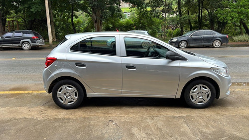 Imagem 2 de 10 de Chevrolet Onix 2018 Joy 1.0 Www.totalveiculospn.com.br