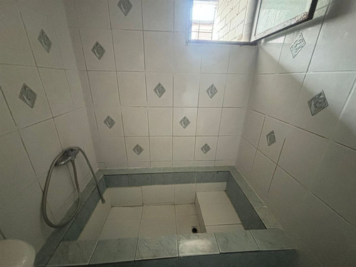 Departamento En Venta De 2 Dorm. En San Bernardo
