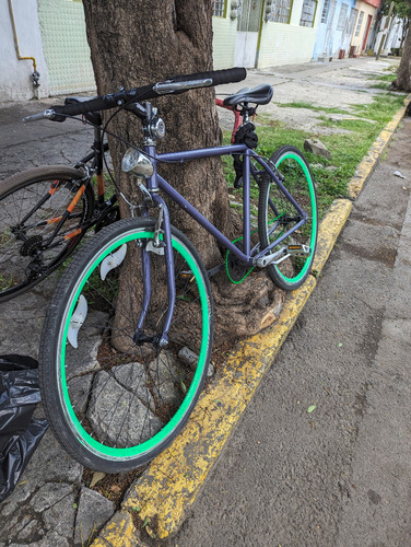 Bicicleta Urbana Morada R28 Mybikemx