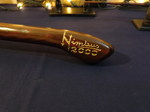 Nimbus 2000 (replica De Lujo)