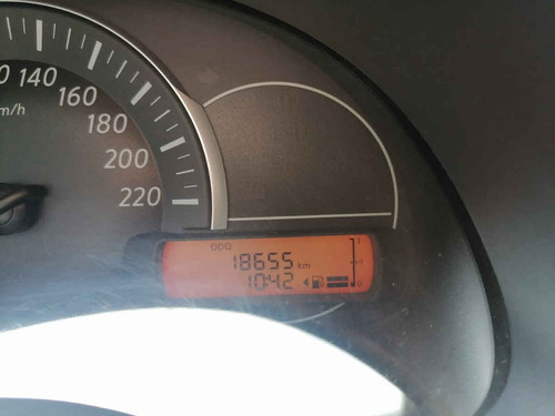 Imagen 14 de 15 de Nissan March 2020 5p Advance L4/1.6 Man
