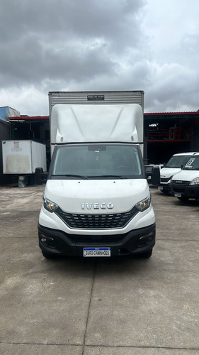 Iveco Daily 35.150 Cs 2021 Baú