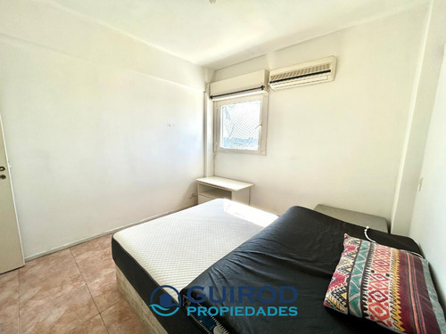 Venta Departamento 3 Ambientes Luminoso Con Bajas Expensas