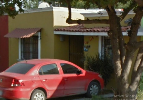 Venta De Casa En Manzanillo Colima, Propiedad Ubicada En La Colonia Sol Del Pacifico - Ae