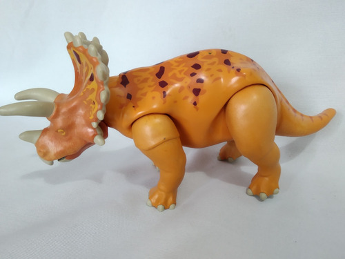 Triceratops  Dinosaurio Playmobil 01