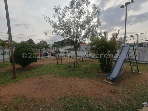 Imagen 6 de 29 de Casa En Venta Centro De Barquisimeto 22-22986 M&n 04245543093