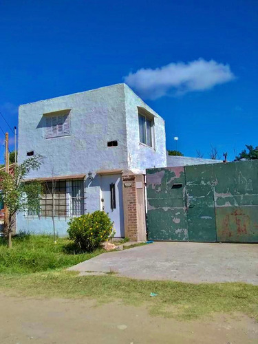 Oportunidad! Vendo Casa 4 Ambientes Con 2 Departamentos U$s 26500 Bs. As. Zona Oeste Tambien Permuto