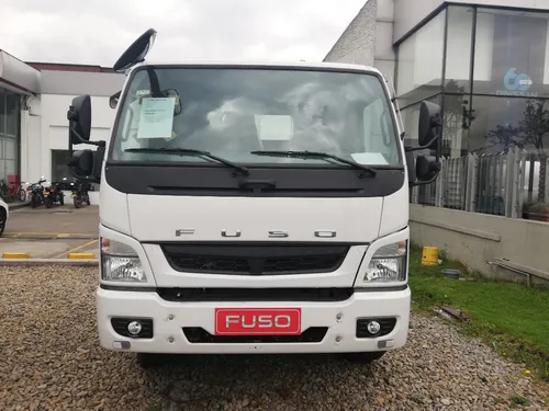 Mitsubishi Fuso Fi 10.4 Modelo 2023 El Mas Largo Carrozable