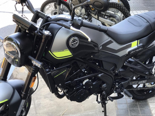 Imagen 18 de 24 de Benelli Leoncino 250 2022 0km Contado Insuperable
