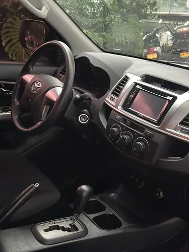Toyota Fortuner 2.7l