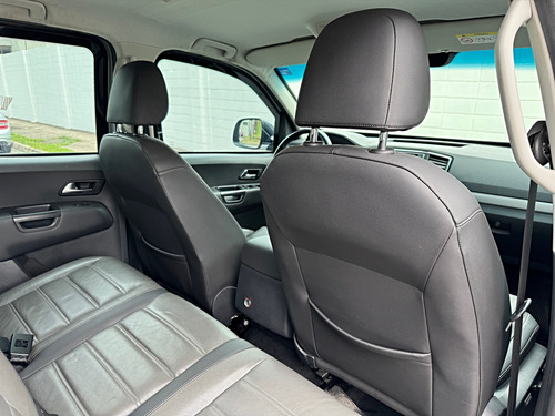 Volkswagen Amarok 3.0 Highline Cab. Dupla V6 4x4 Aut. 4p