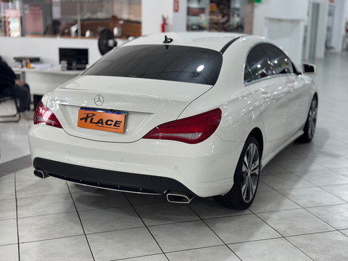 Mercedes-Benz Classe Cla 1.6 Vision Turbo Flex 4p