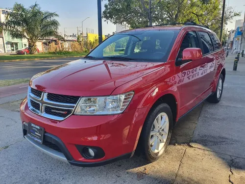 Dodge Journey 2.4 Sxt 5 Pasajeros Plus Mt