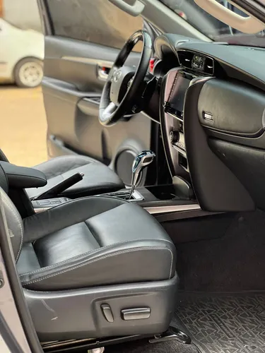 Toyota Fortuner Srv 2.4 Diesel 2022