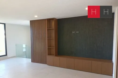 Casa En Venta En Lomas De Angelopolis
