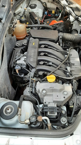 Imagen 14 de 15 de Renault Kangoo 1.6 2 Furgon Confort Cd Svt 1plc 2010