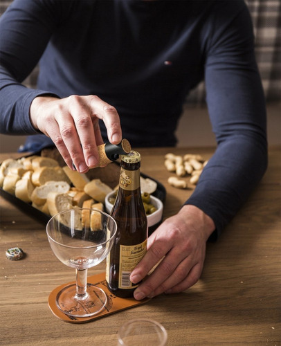 Imagen 2 de 3 de Destapador De Cerveza Kururin Saltarín Juego Vacuvin