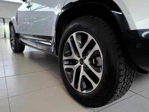 Land Rover Defender 110 X-dynamic S 300ps