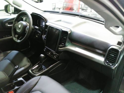 Imagen 16 de 17 de Fiat Toro Freedom 2.0 16v At9 4x4 Dc 0km 2023