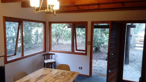 Complejo De Cabañas En Venta - 5 Dormitorios 4 Baños - 610mts2 - Villa La Angostura