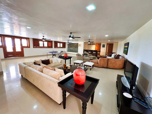 Imagen 21 de 25 de Villa En Alquiler O Venta En Casa De Campo La Romana