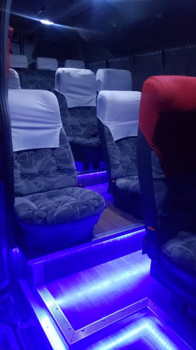 Aluguel De Vans E Ônibus Com Condutores