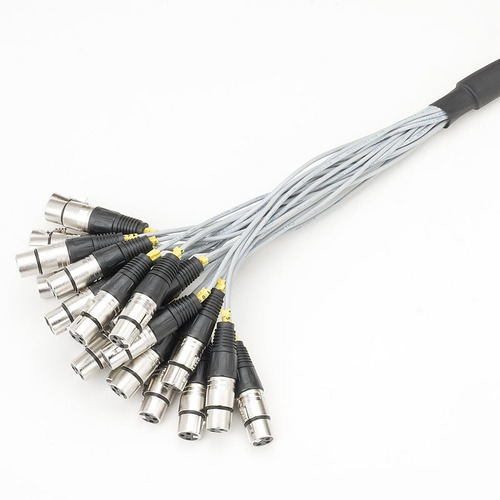 Fio XLR do 36 XLR fêmeas em 36 XLR machos Cabos Aquarius MC36X20 preto do 20m